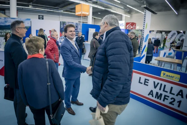 2025-12-04-salon-maires-J1%20(11).jpg
